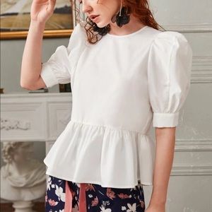 PUFF SLEEVE PEPLUM TOP